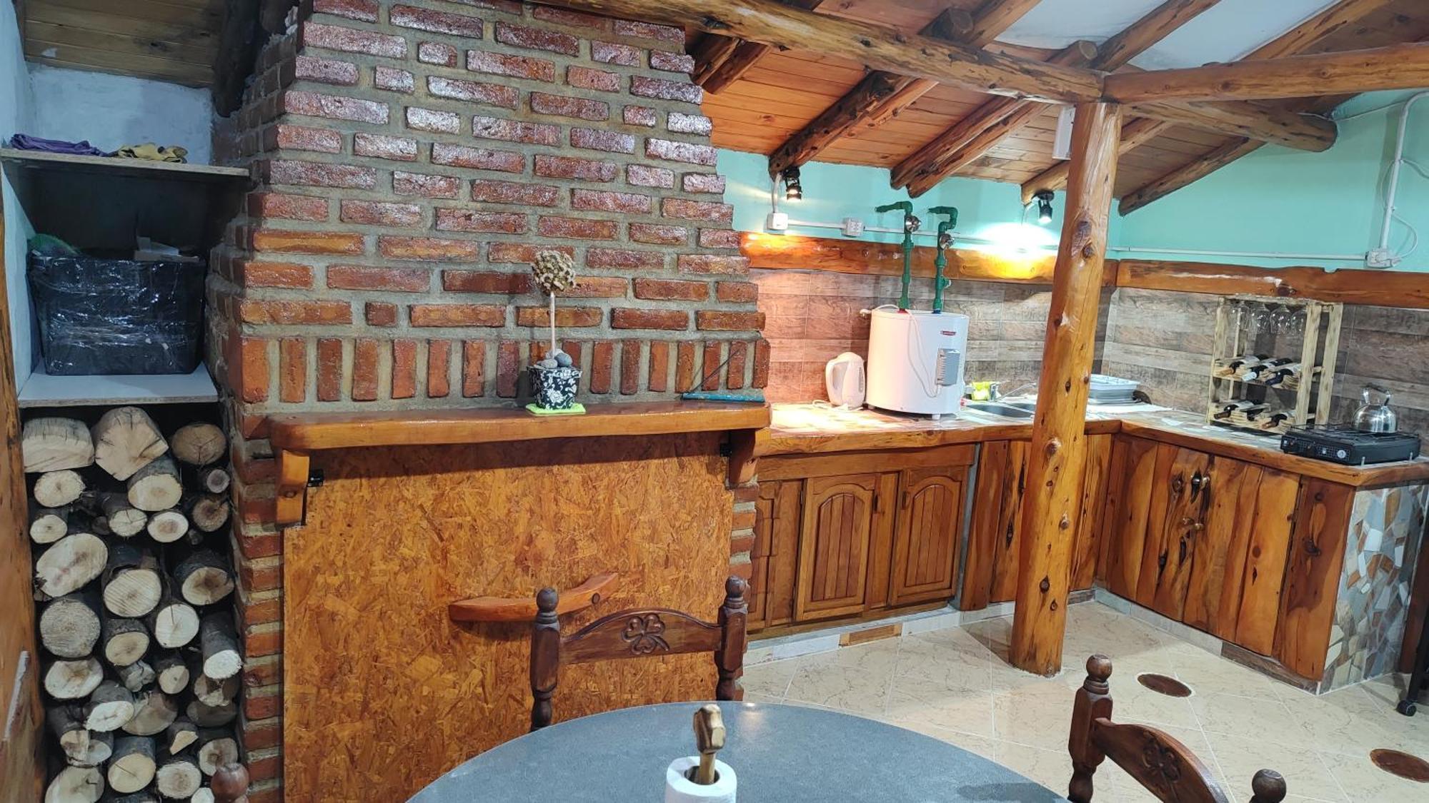 Bed and Breakfast La Momia Cholila Екстер'єр фото